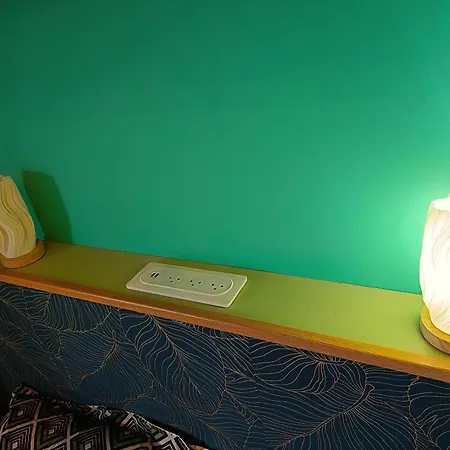 Belle Maison Avec Jardin, 6 Personnes, Parking Gratuit Casa de Férias *